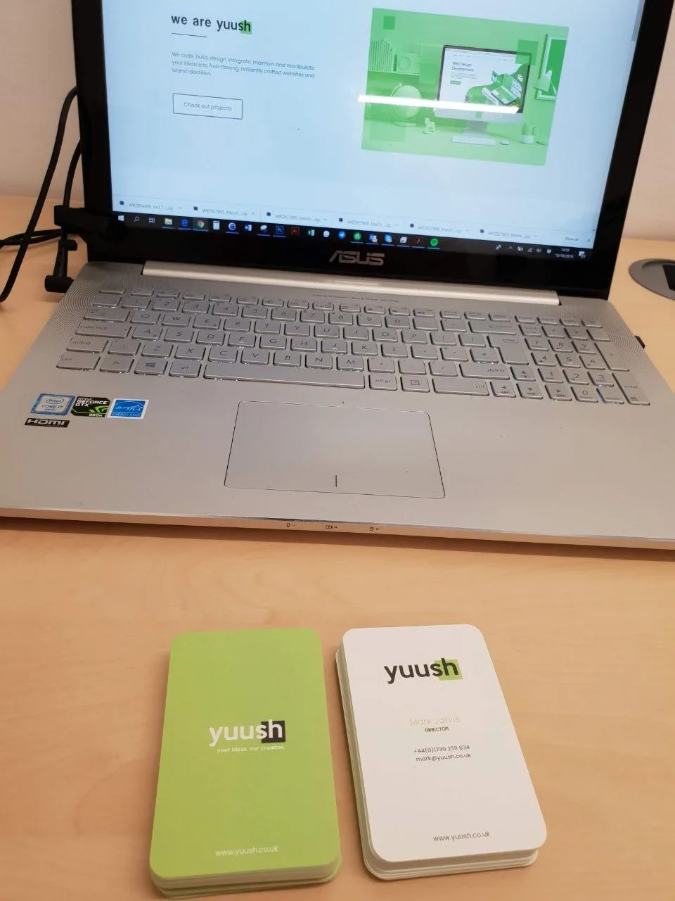 Yuush business cards